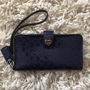 New** Coach Wristlet